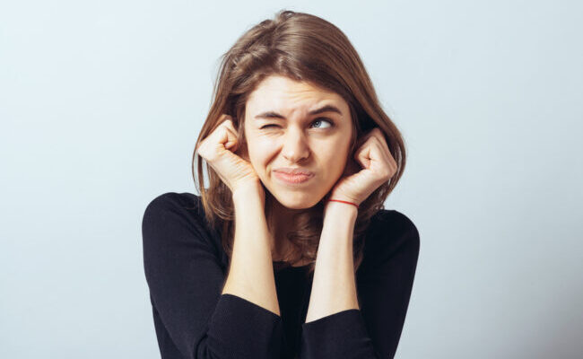 How to Fix a Noisy Ceiling Fan